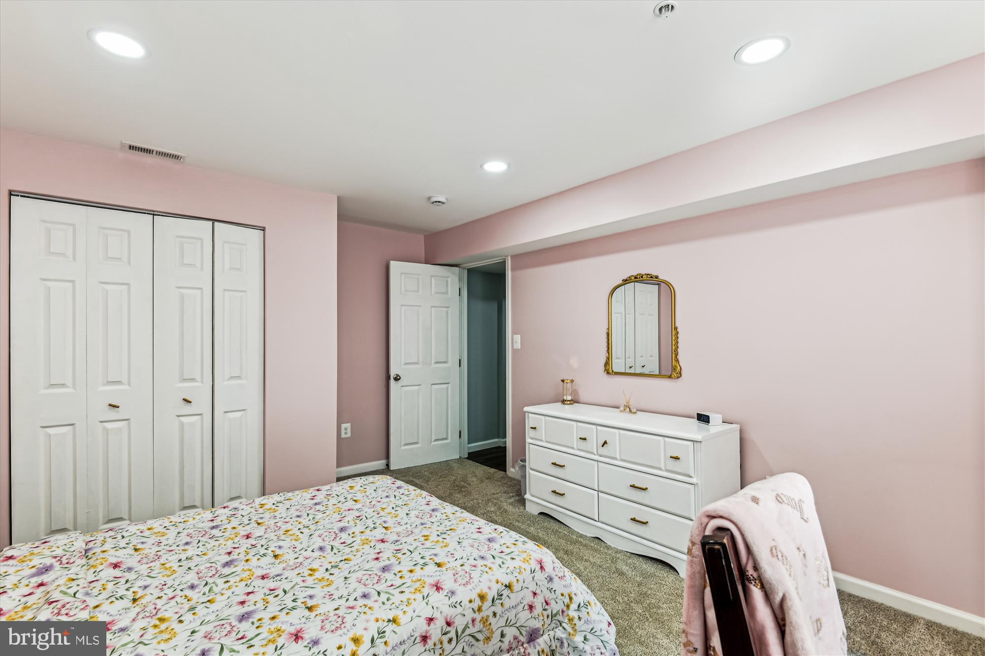 CAPE ST CLAIRE - Residential