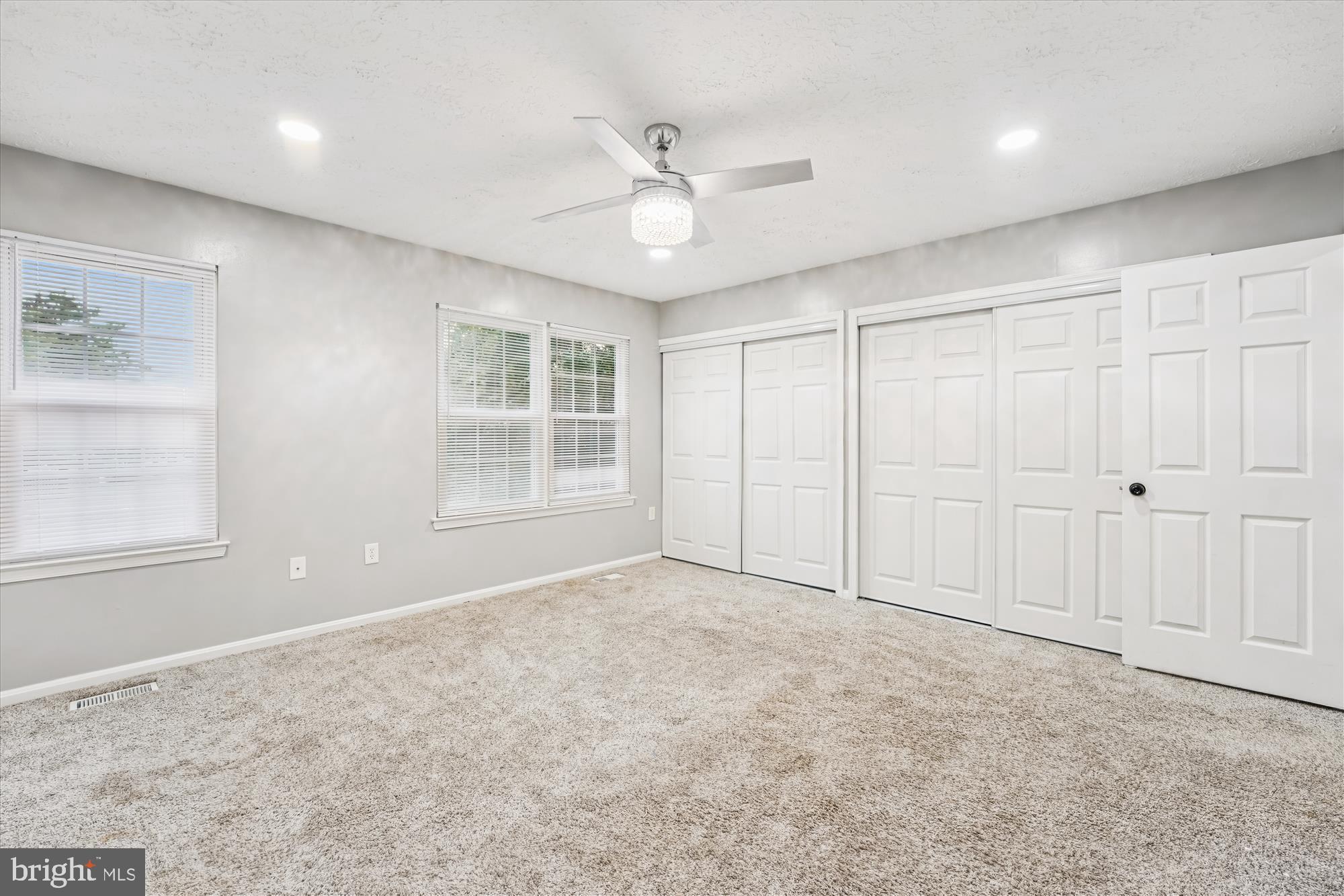 HAMPSHIRE - Residential