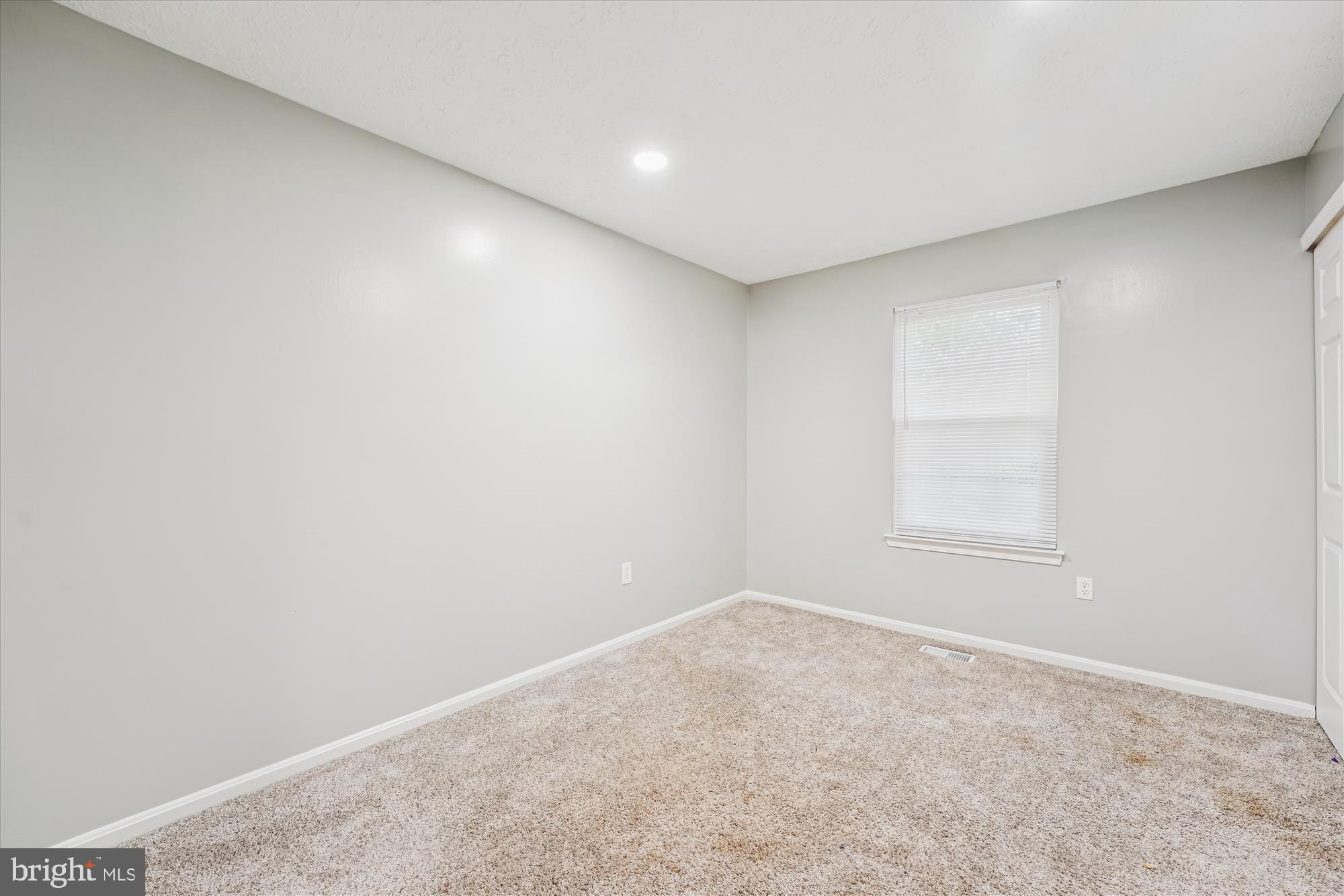 HAMPSHIRE - Residential