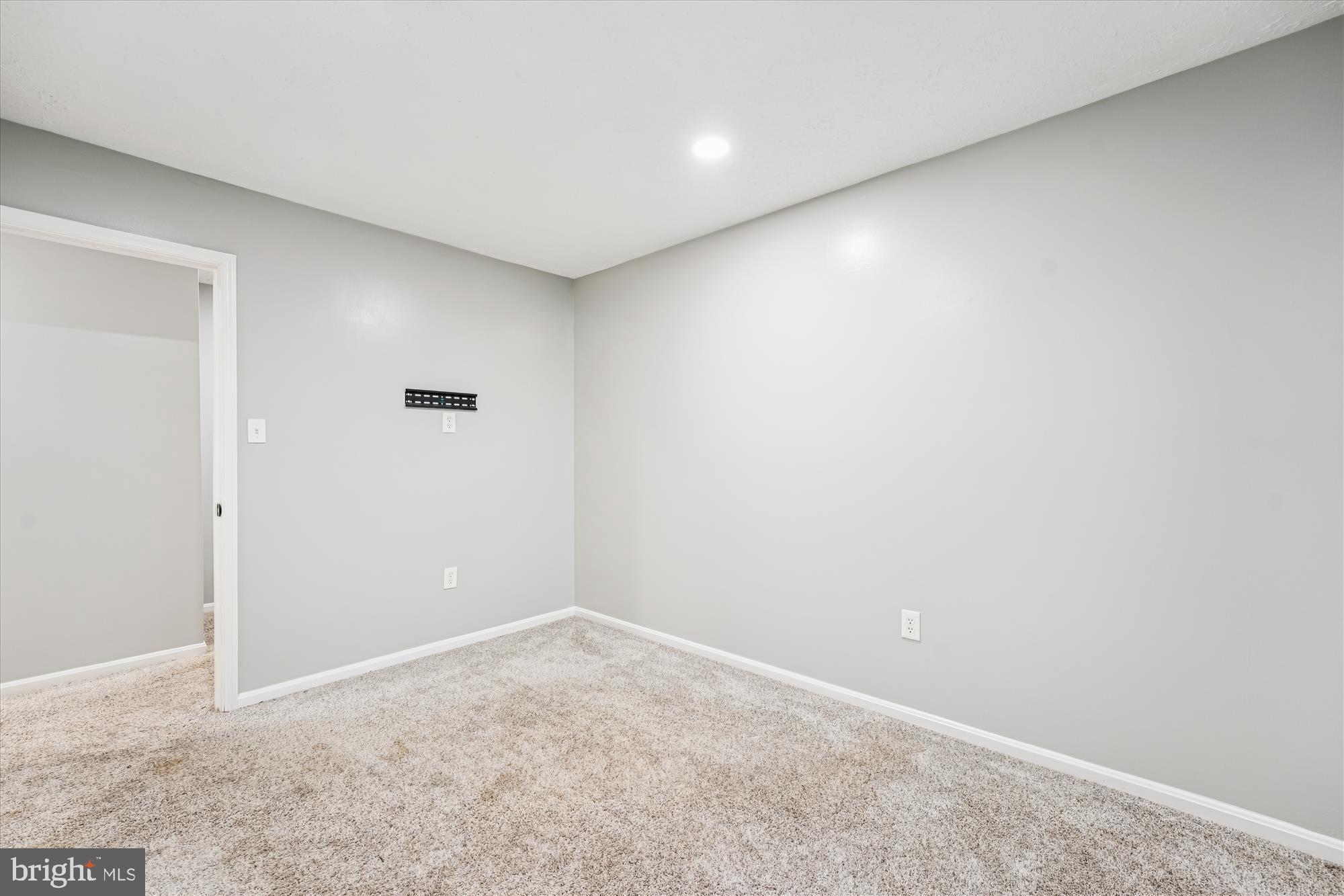 HAMPSHIRE - Residential