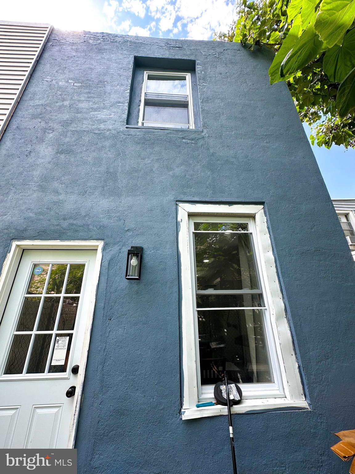 LOWER MOYAMENSING - Residential