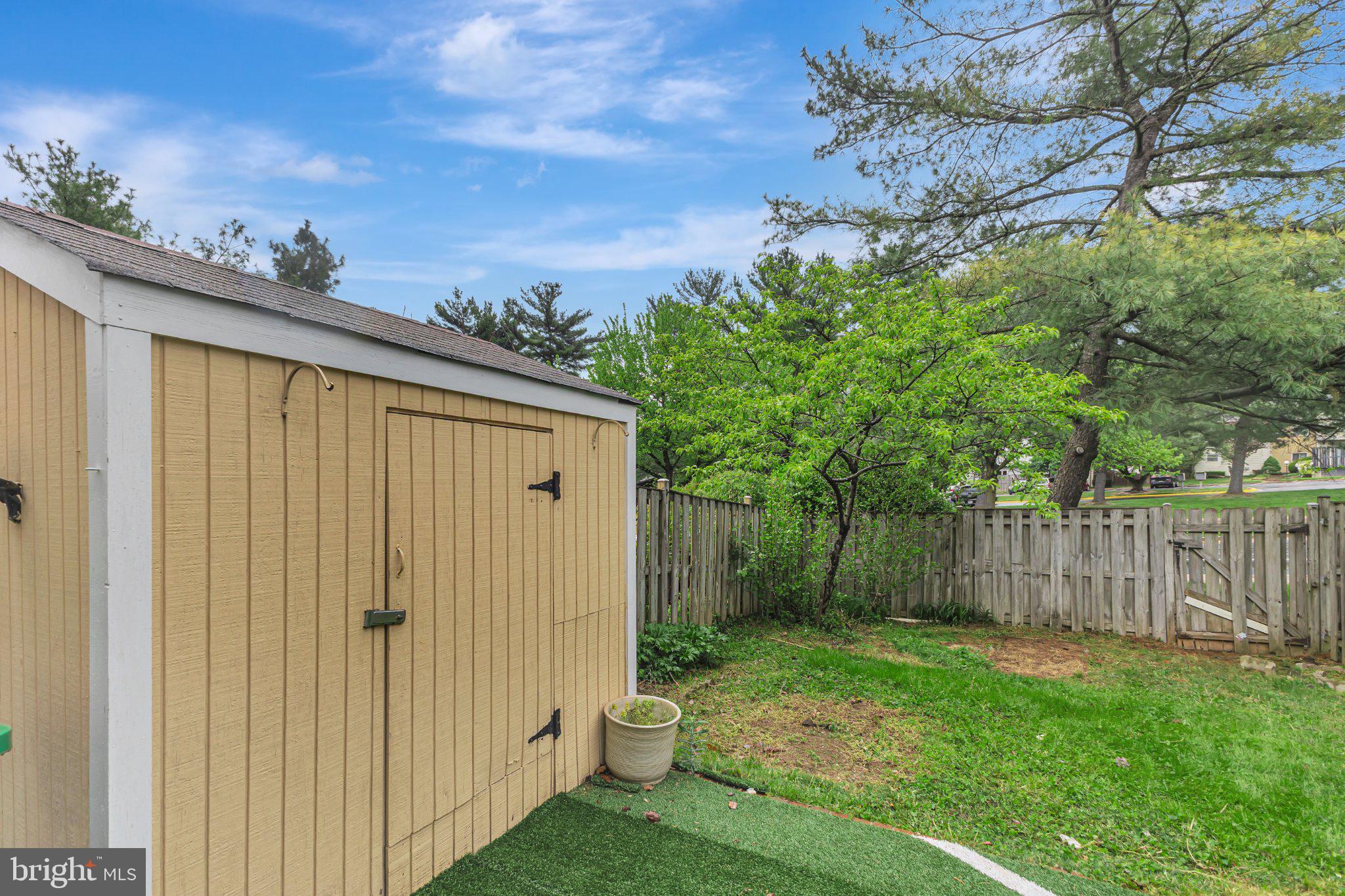 GAITHERSBURG - Residential