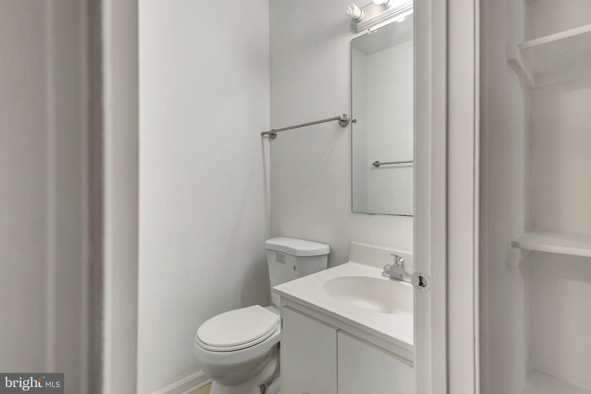 GAITHERSBURG - Residential