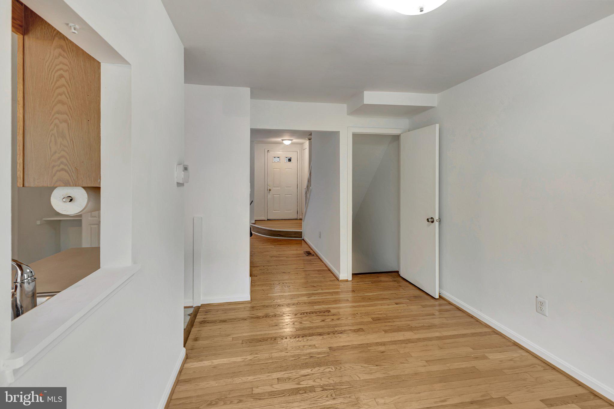 GAITHERSBURG - Residential