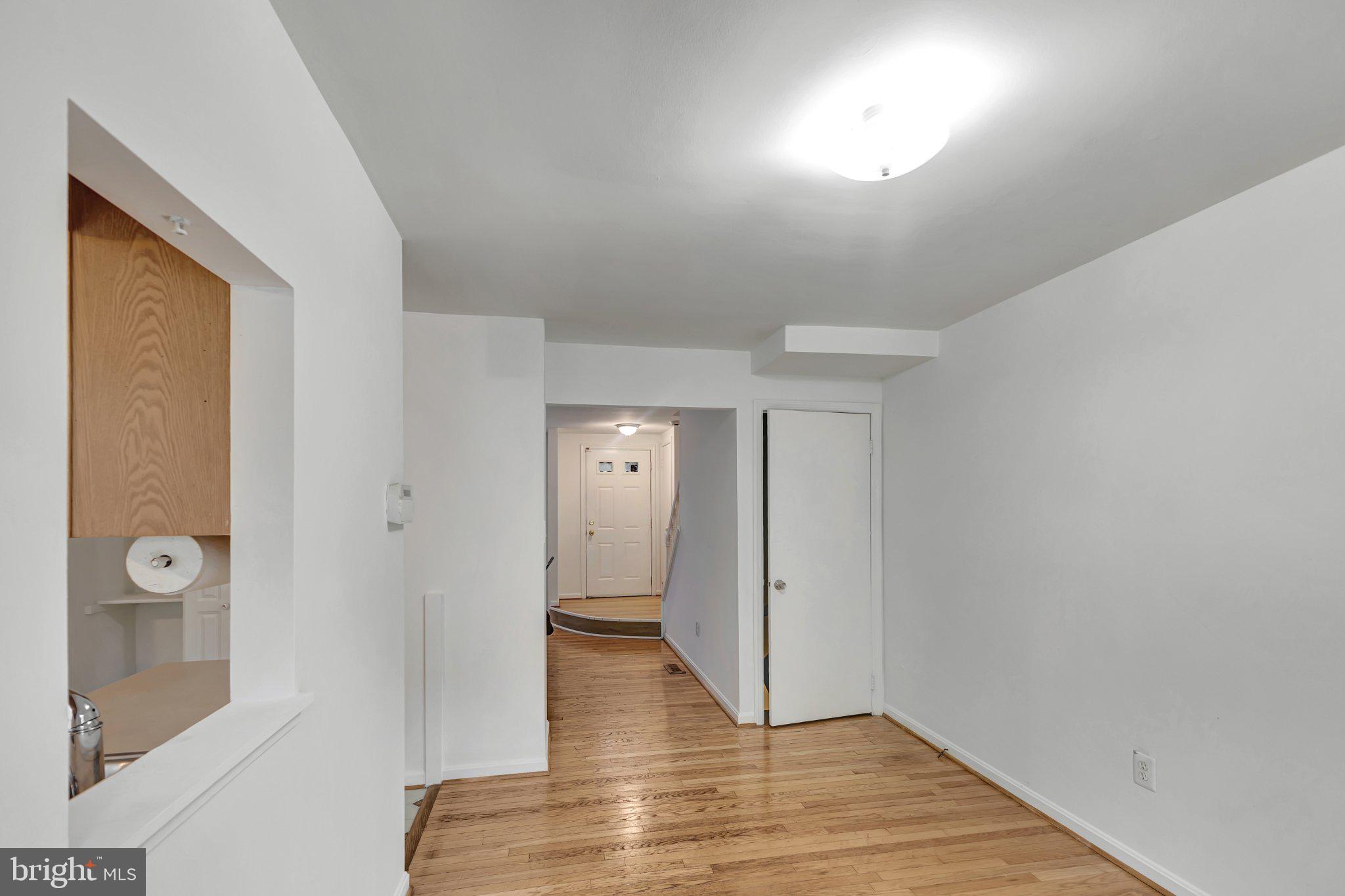GAITHERSBURG - Residential