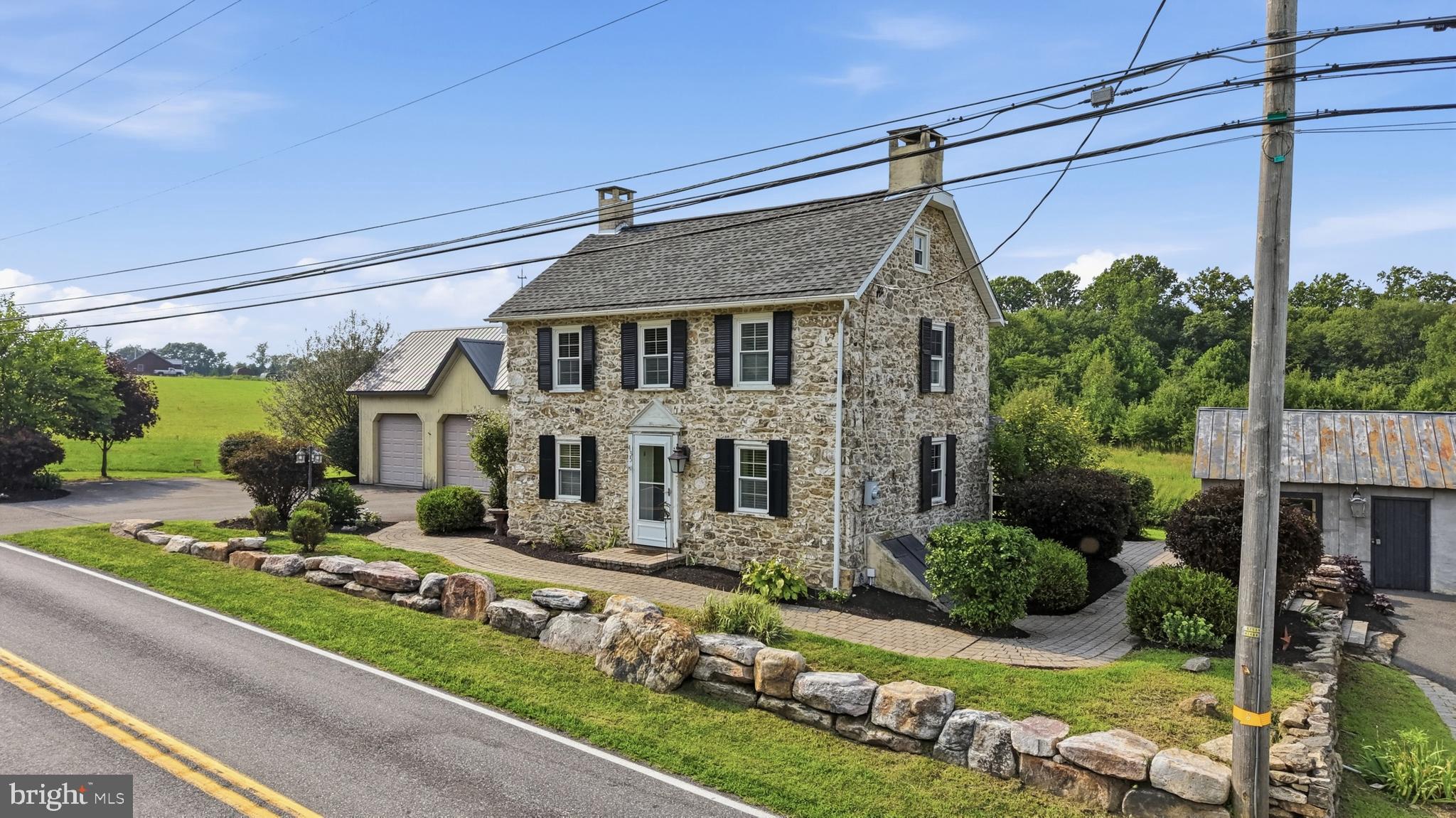 435 HUFFS CHURCH ROAD