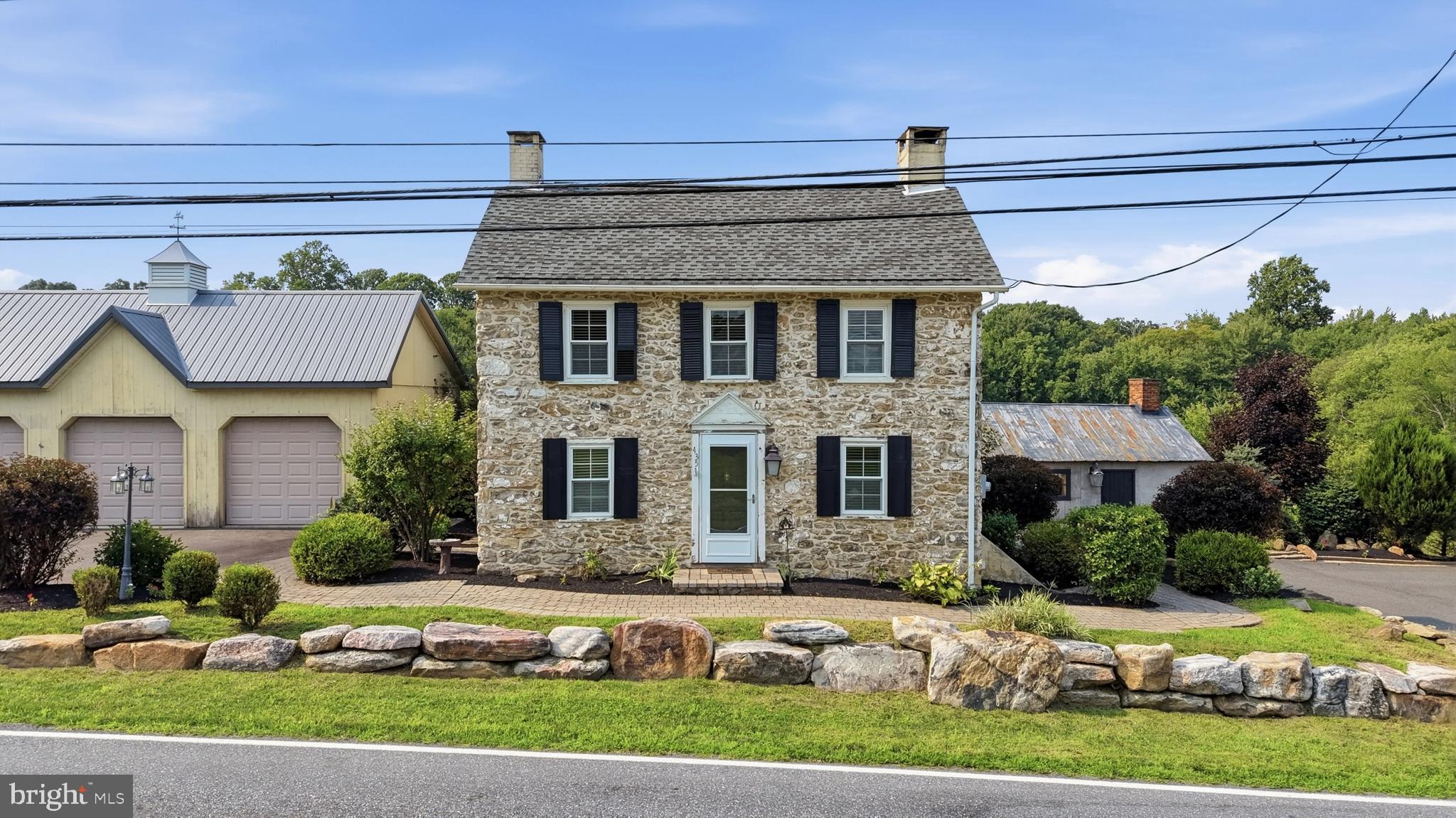 435 HUFFS CHURCH ROAD