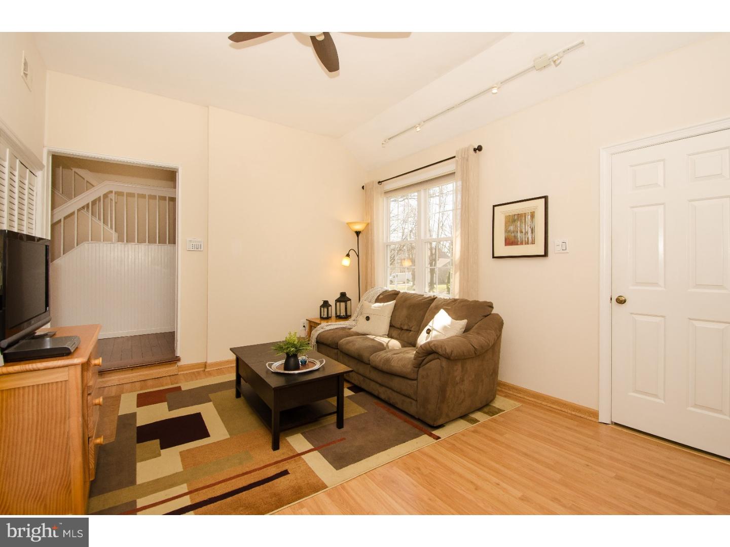 VILLAGE SHIRES - Residential