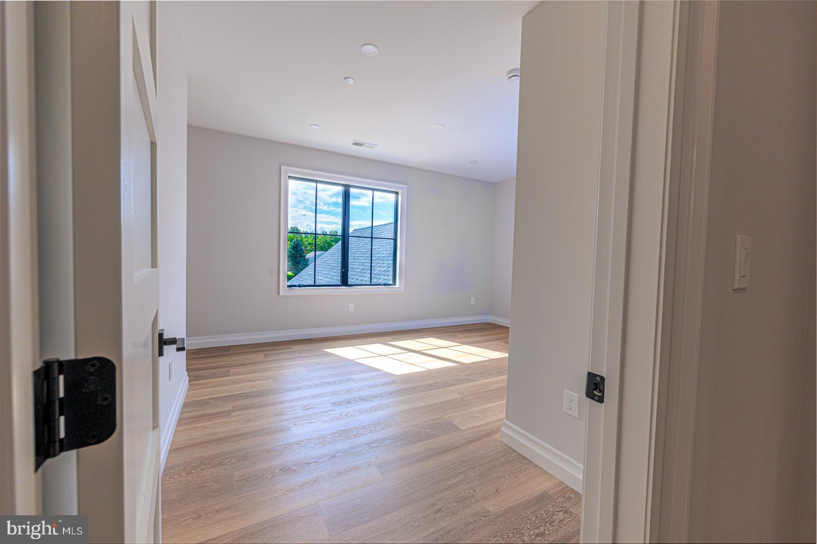 TOWER GARDENS - Residential