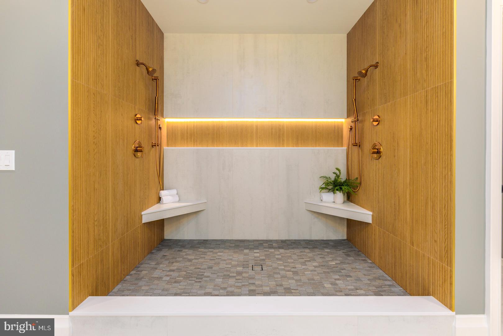 TOWER GARDENS - Residential