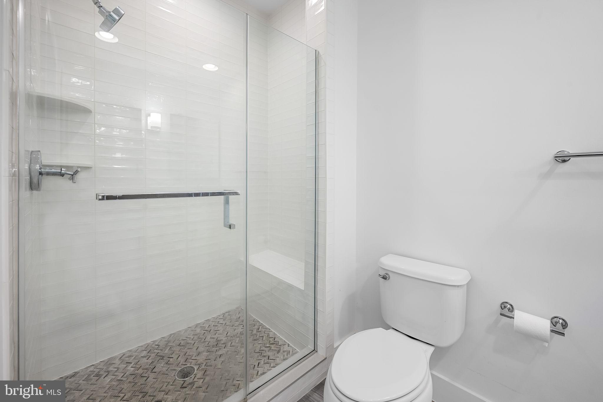 LOCUST POINT - Residential Lease