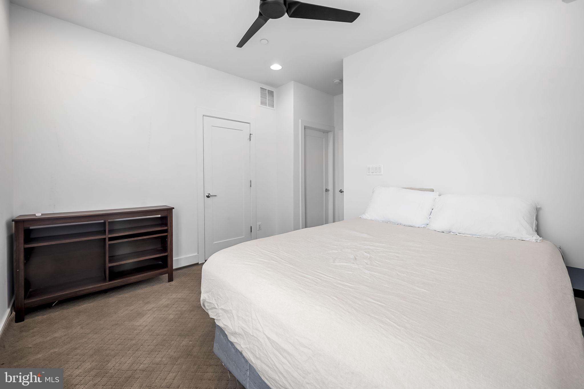 LOCUST POINT - Residential Lease