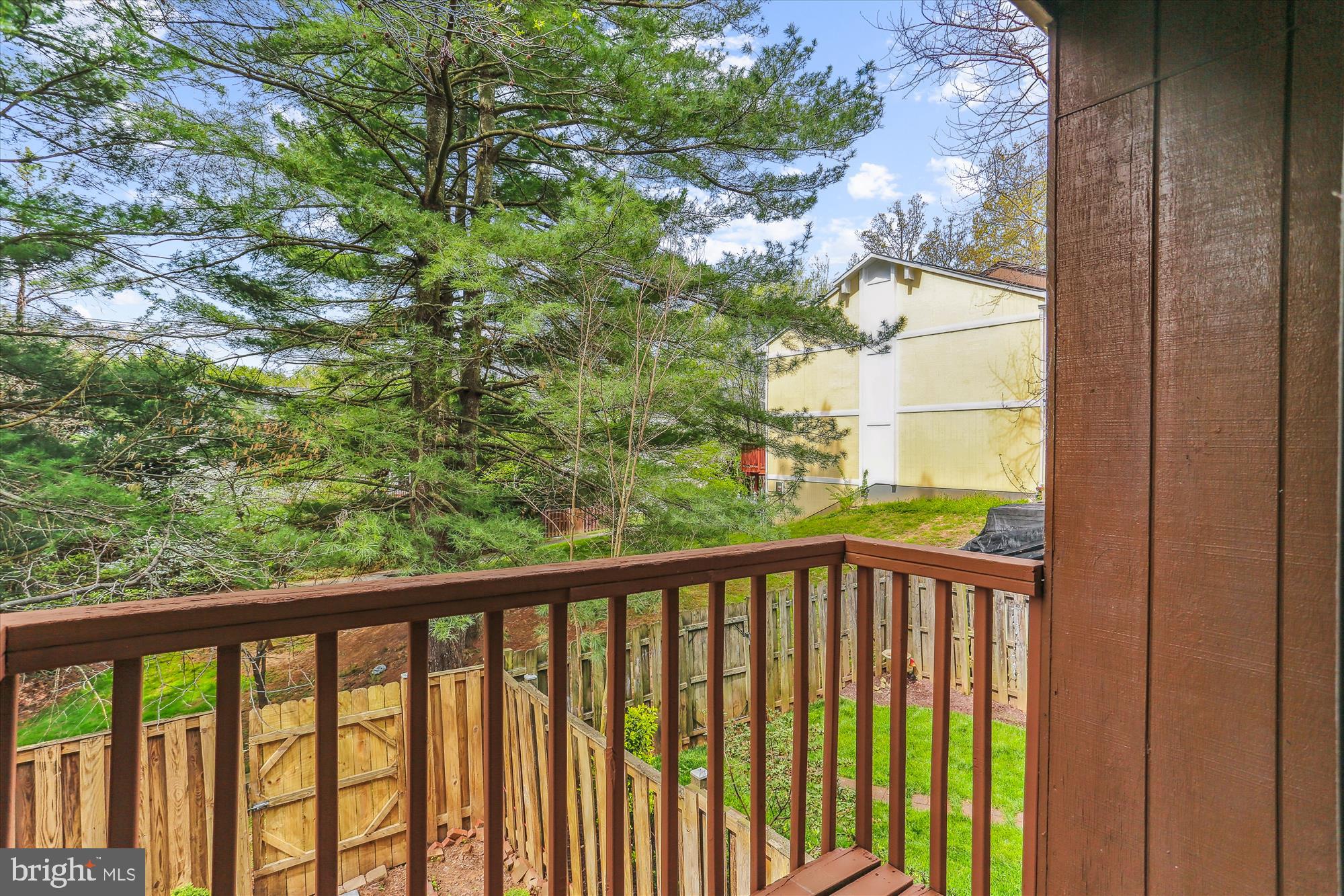18506 EAGLES ROOST DRIVE