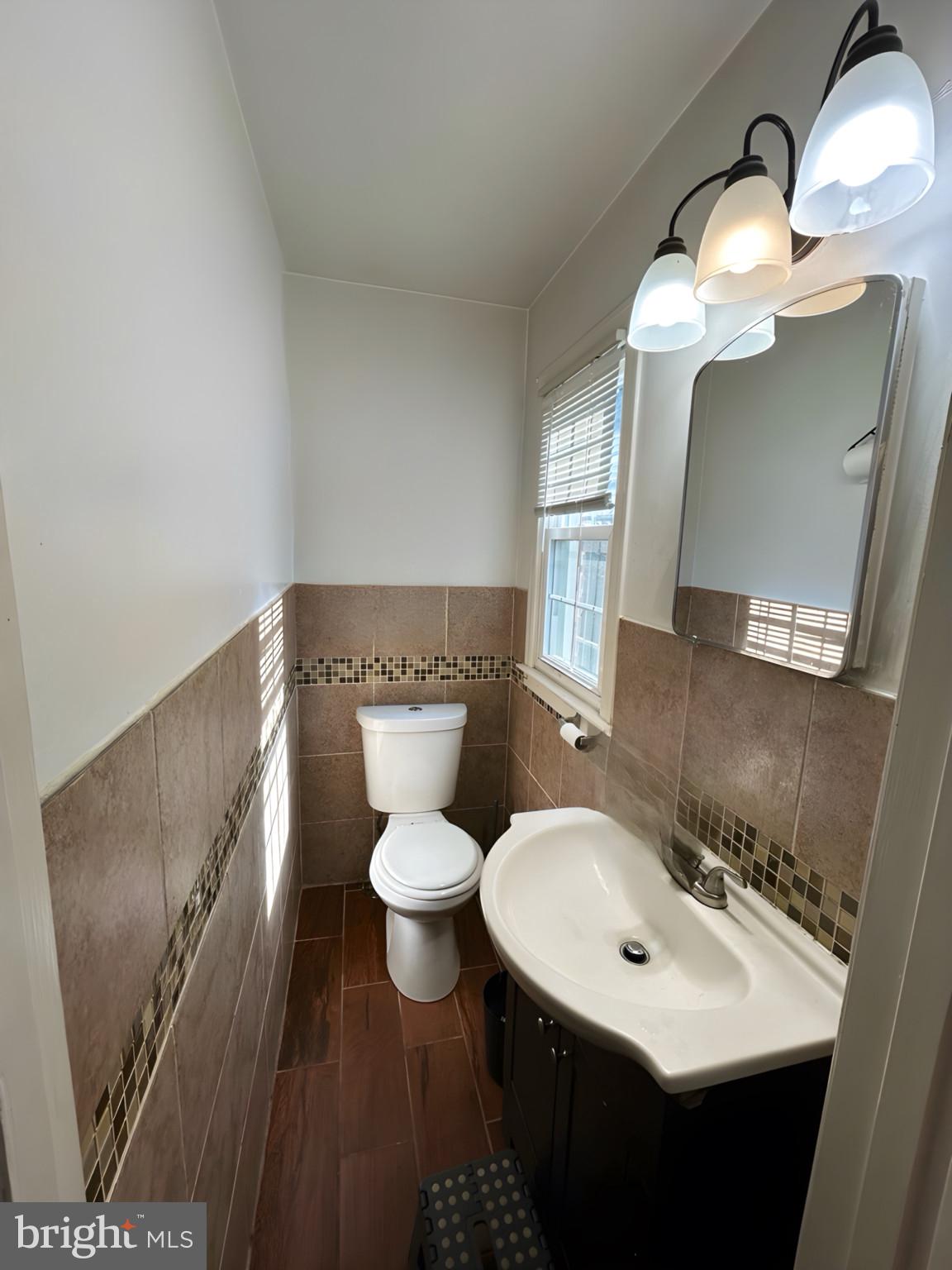 1007 COMANCHE DRIVE