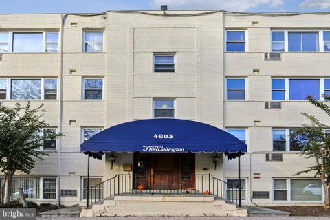 Photo of 4803 WELLINGTON DR #3, CHEVY CHASE, MD 20815 (MLS # MDMC2084260)