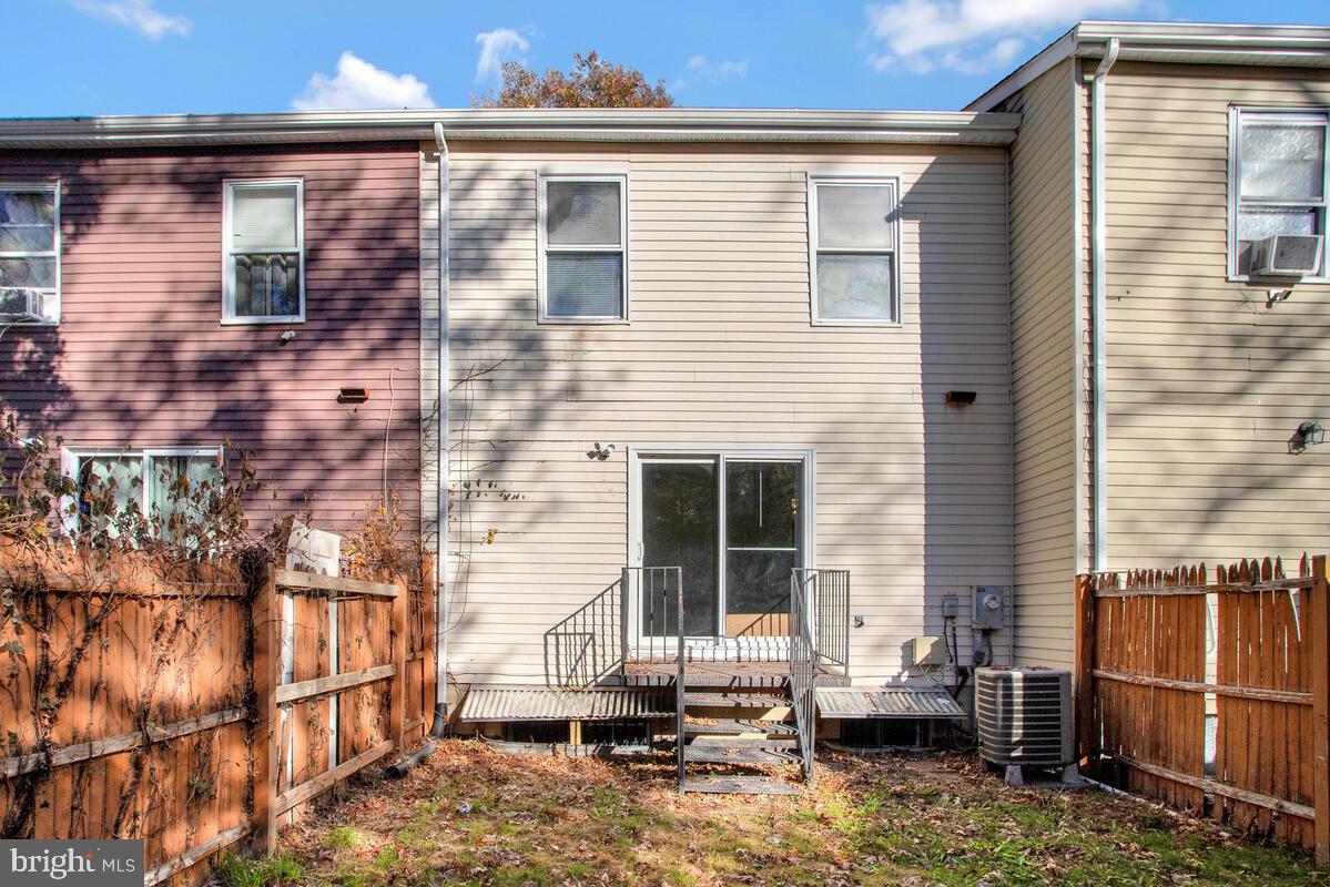 SPRING MEADOWS CONDO - Residential