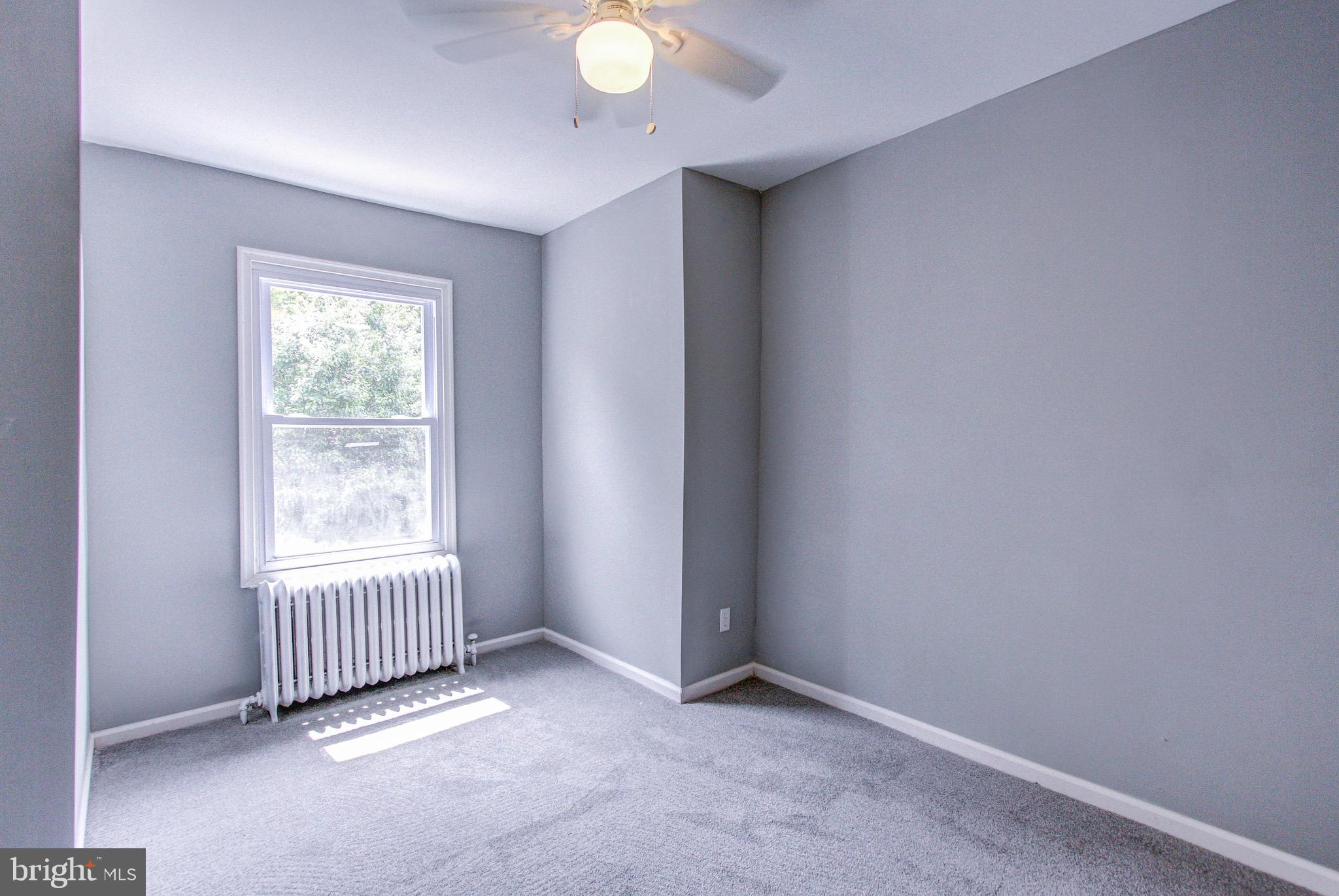 OXFORD CIRCLE - Residential