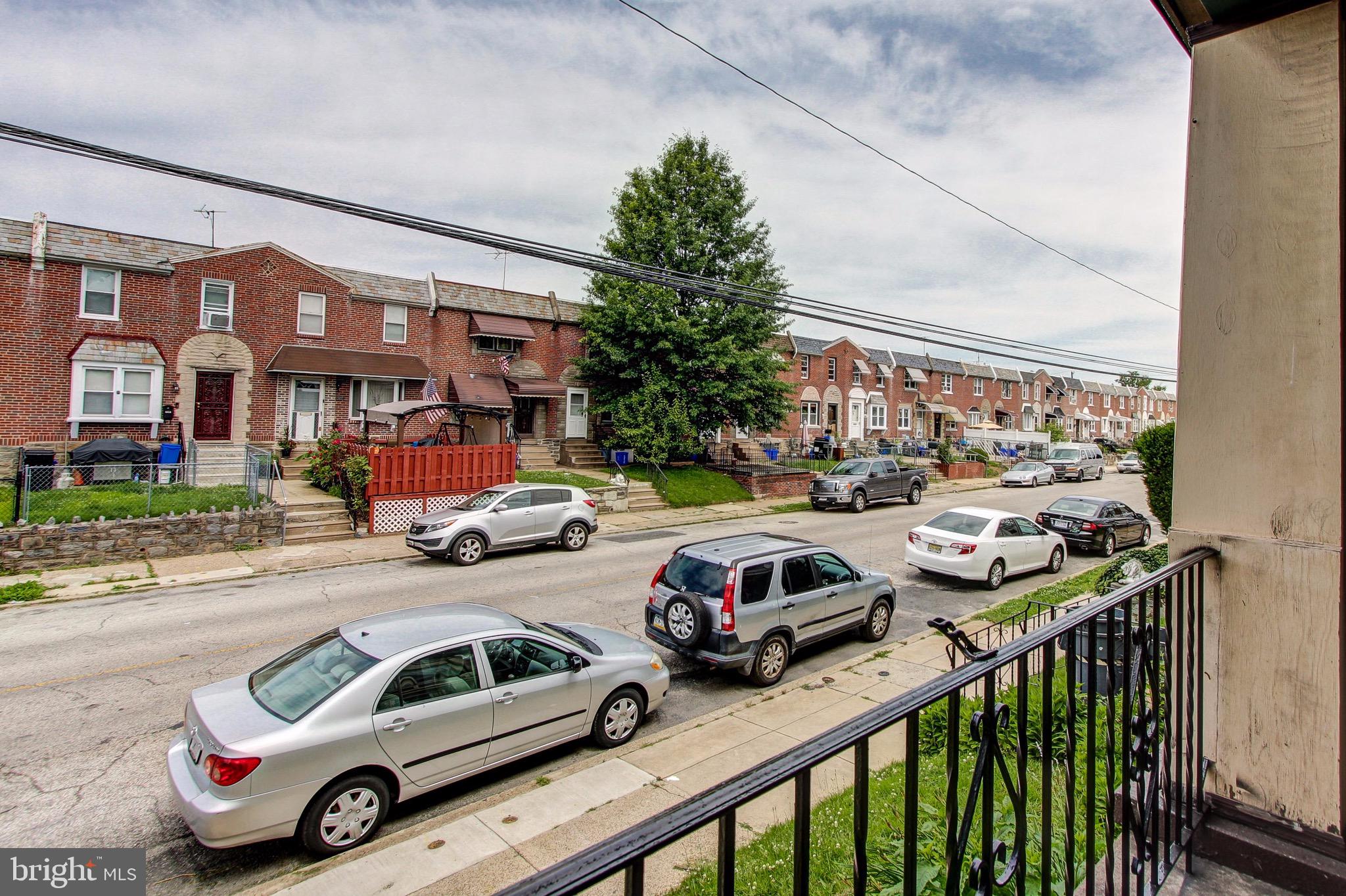 OXFORD CIRCLE - Residential
