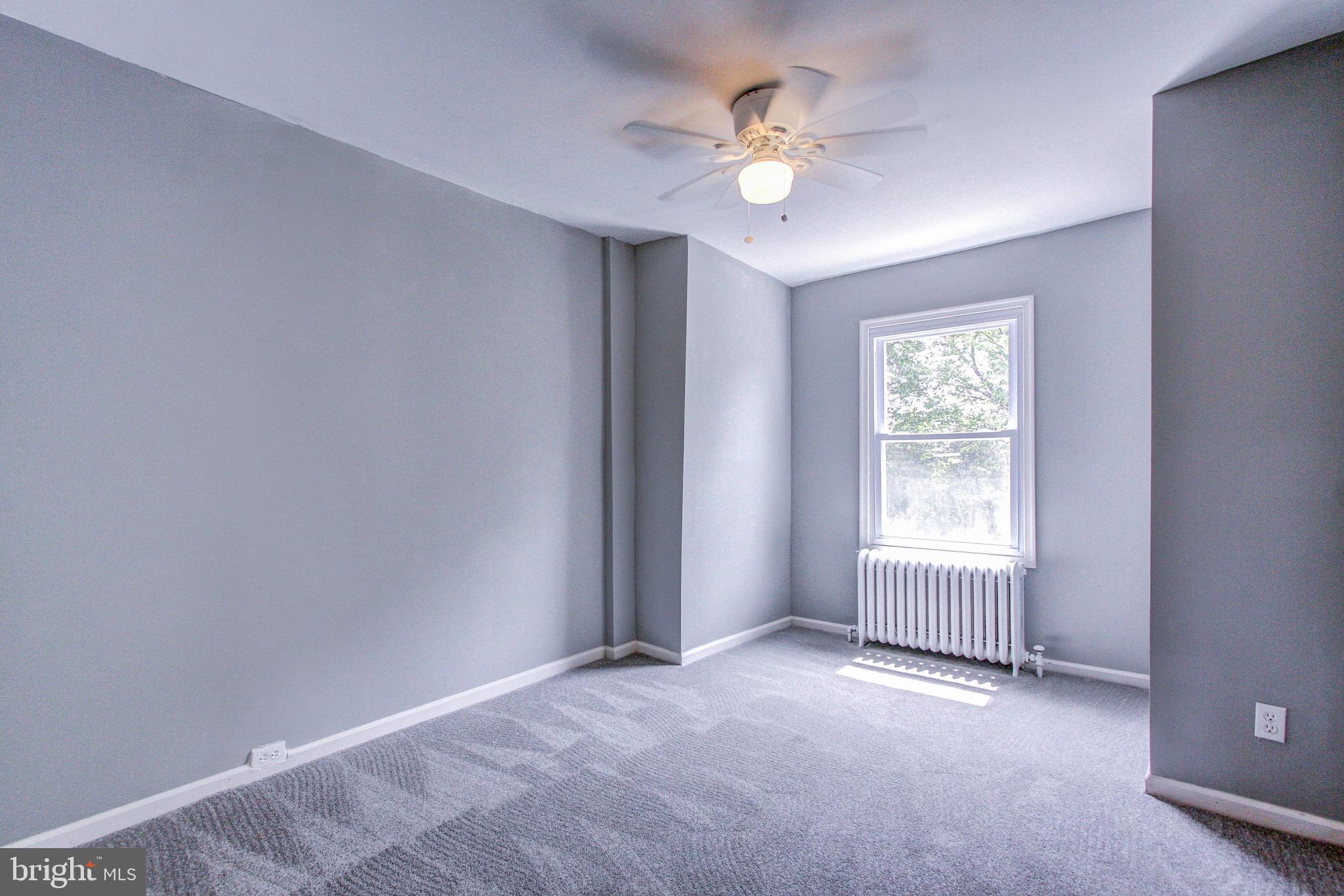 OXFORD CIRCLE - Residential