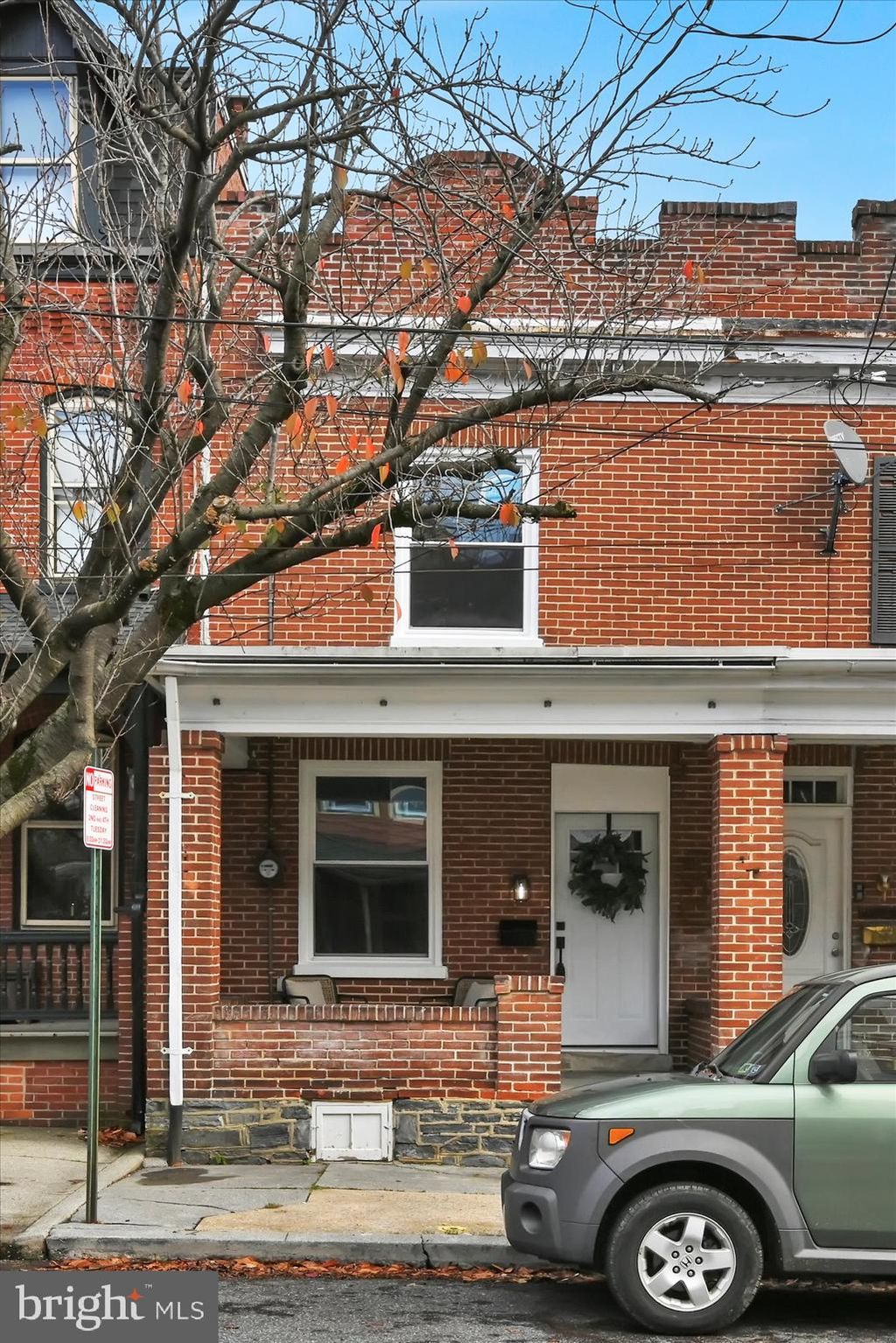 Photo of 437 NEVIN ST, LANCASTER, PA 17603 (MLS # PALA2028032)