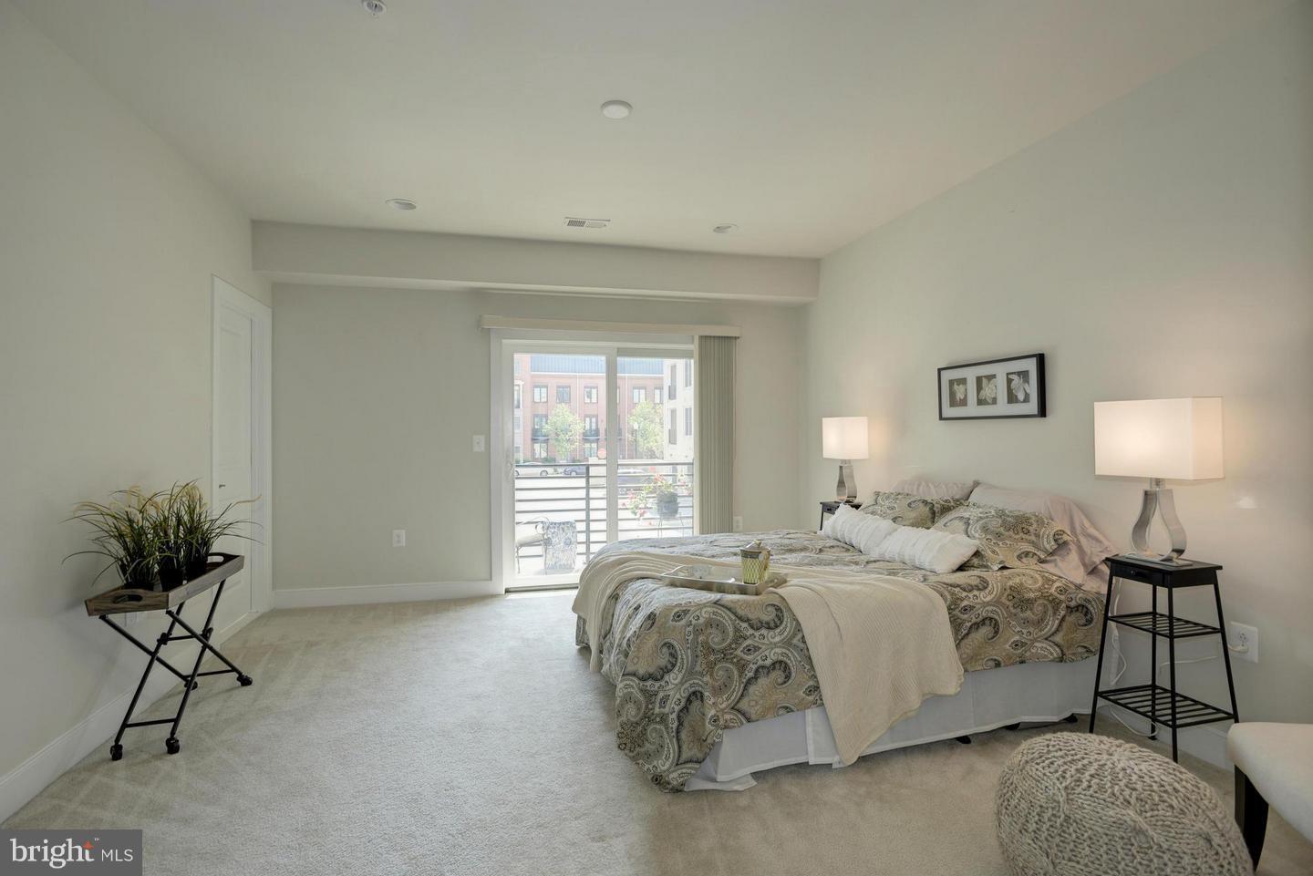 POTOMAC YARD - Residential Lease