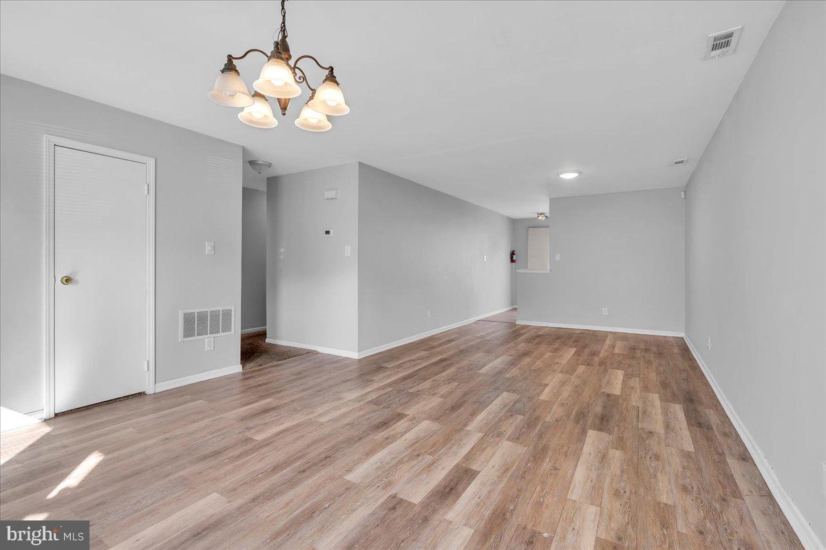 5 HEYWOOD LANE