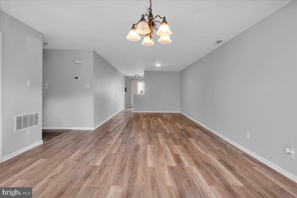 5 HEYWOOD LANE