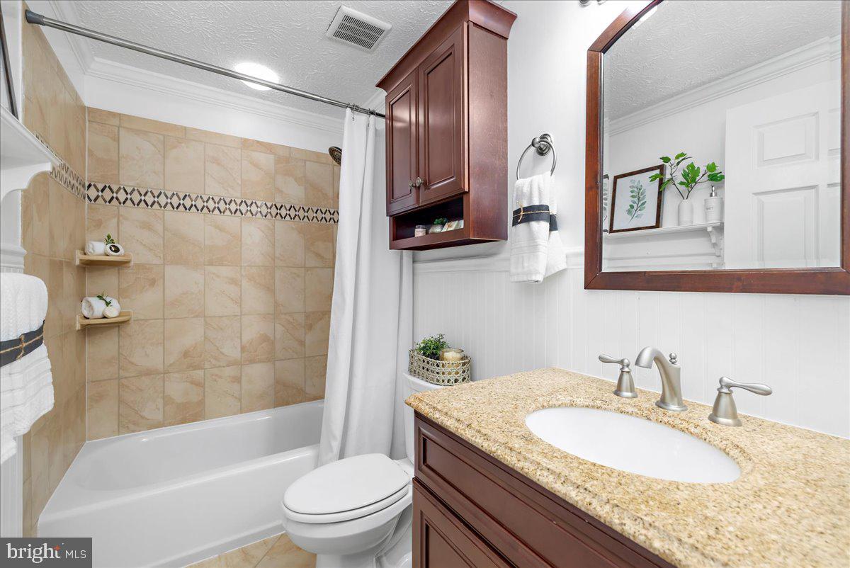 RAINTREE - Residential