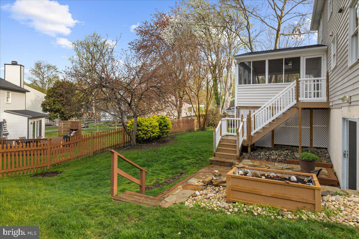 RAINTREE - Residential