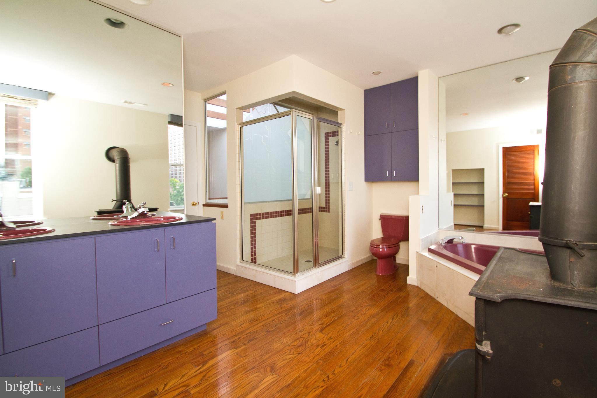 WASHINGTON SQ WEST - Residential