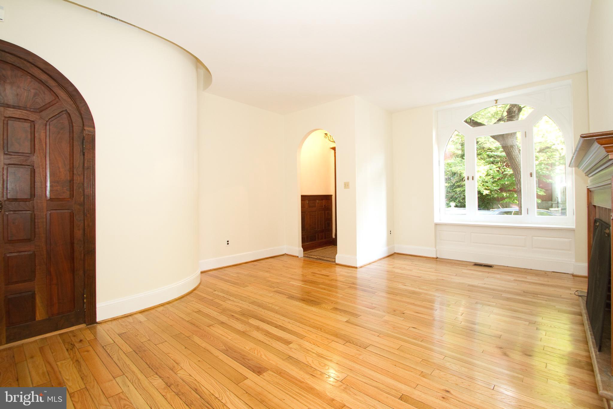 WASHINGTON SQ WEST - Residential