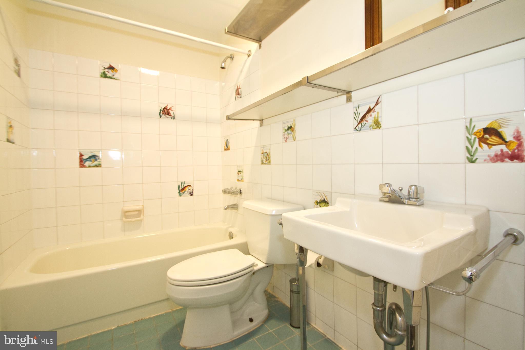 WASHINGTON SQ WEST - Residential