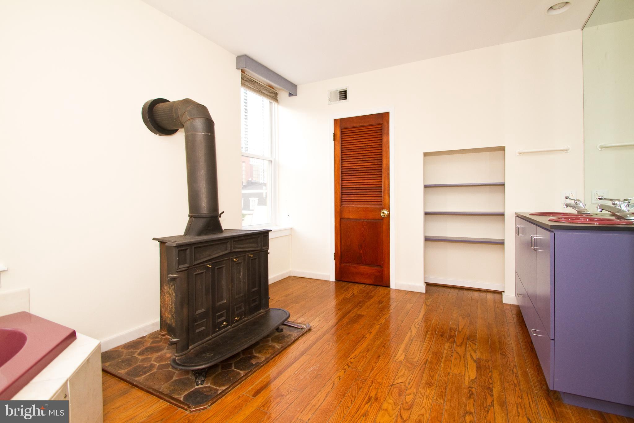 WASHINGTON SQ WEST - Residential