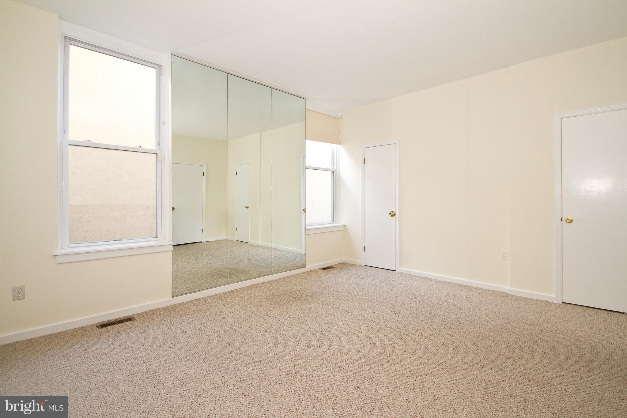 WASHINGTON SQ WEST - Residential