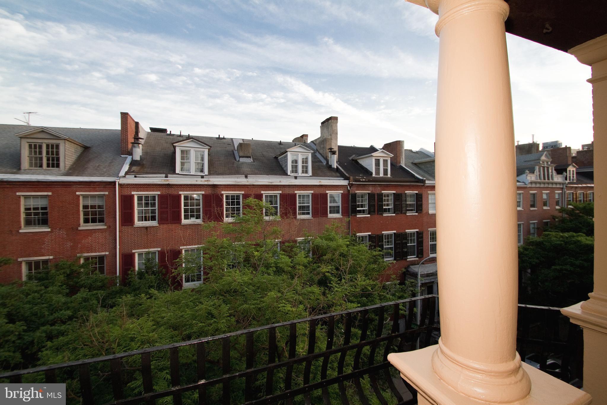 WASHINGTON SQ WEST - Residential