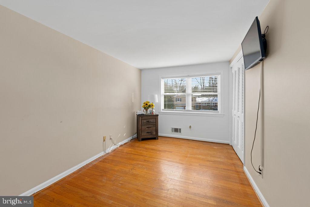 OAKLEIGH FOREST - Residential