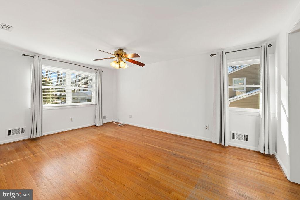 OAKLEIGH FOREST - Residential