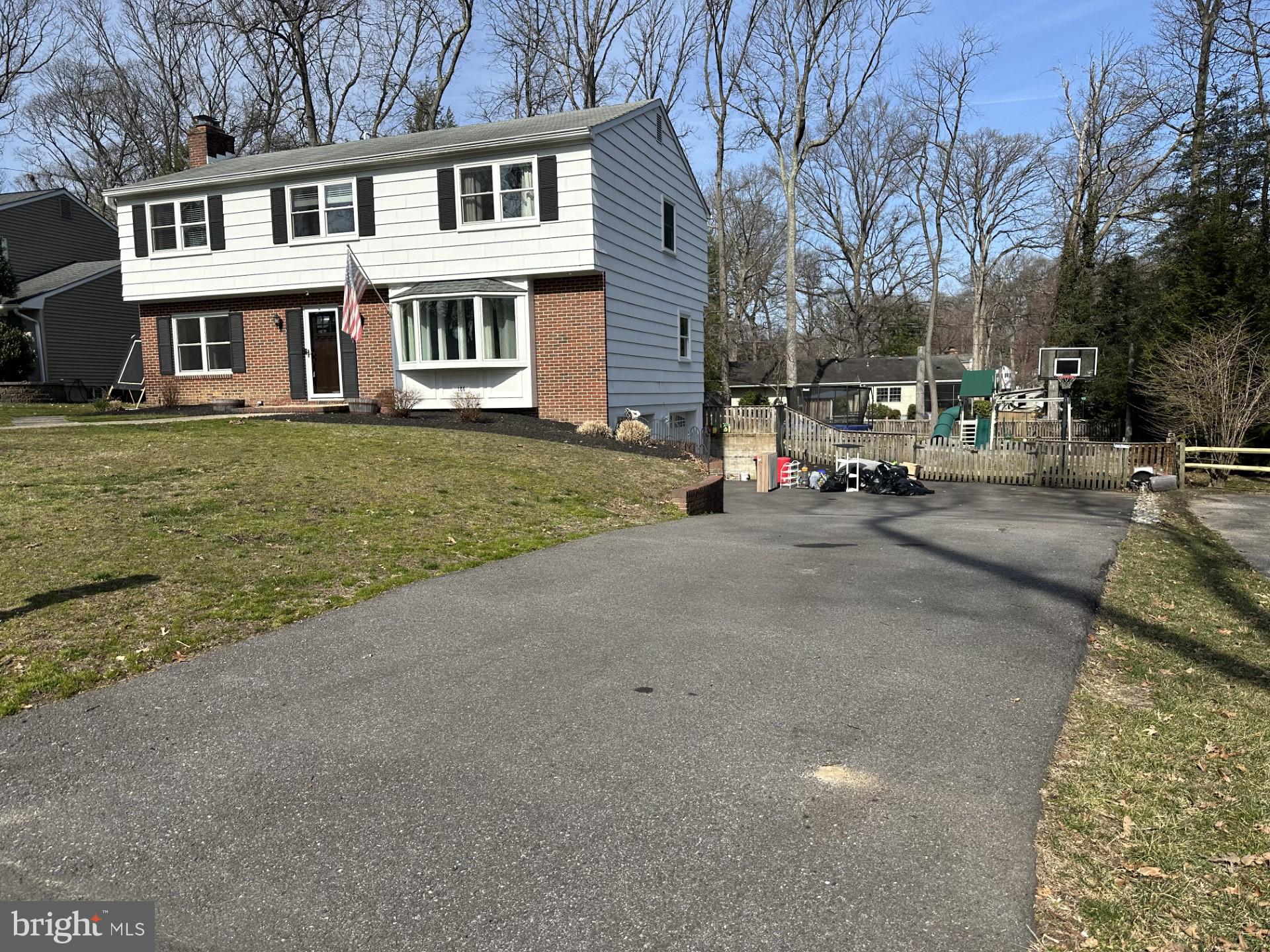 OAKLEIGH FOREST - Residential