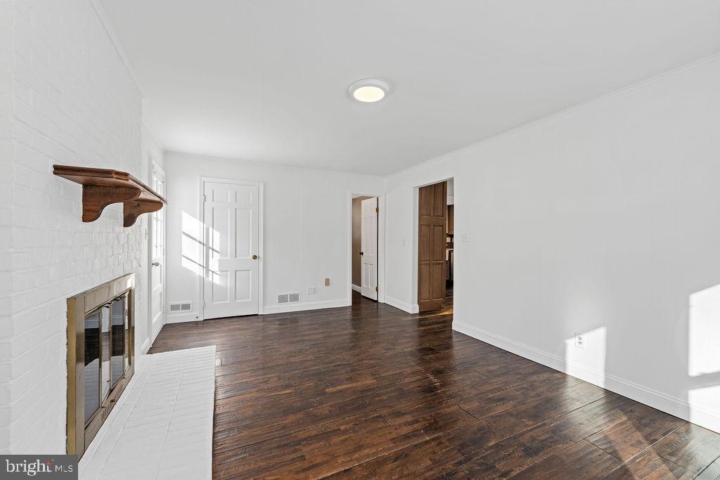 OAKLEIGH FOREST - Residential