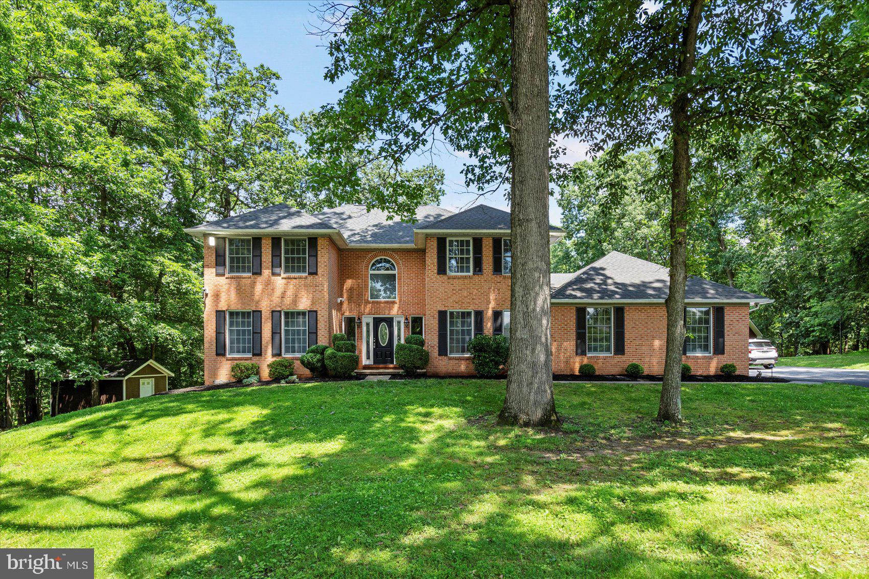 4 BRIAN DANIEL COURT