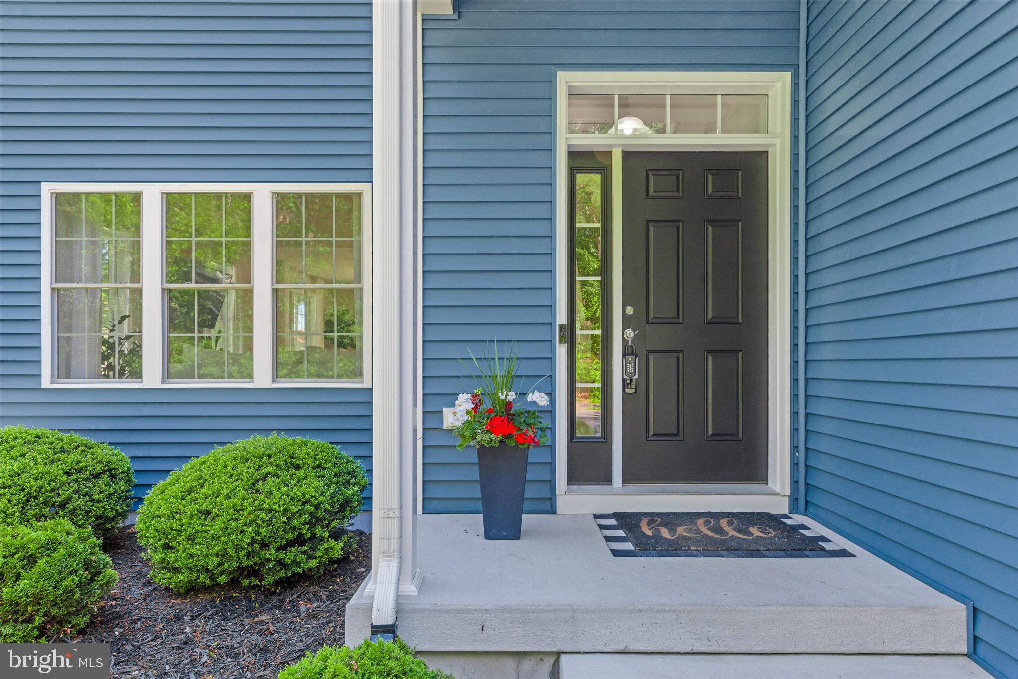 30828 TRAILS END