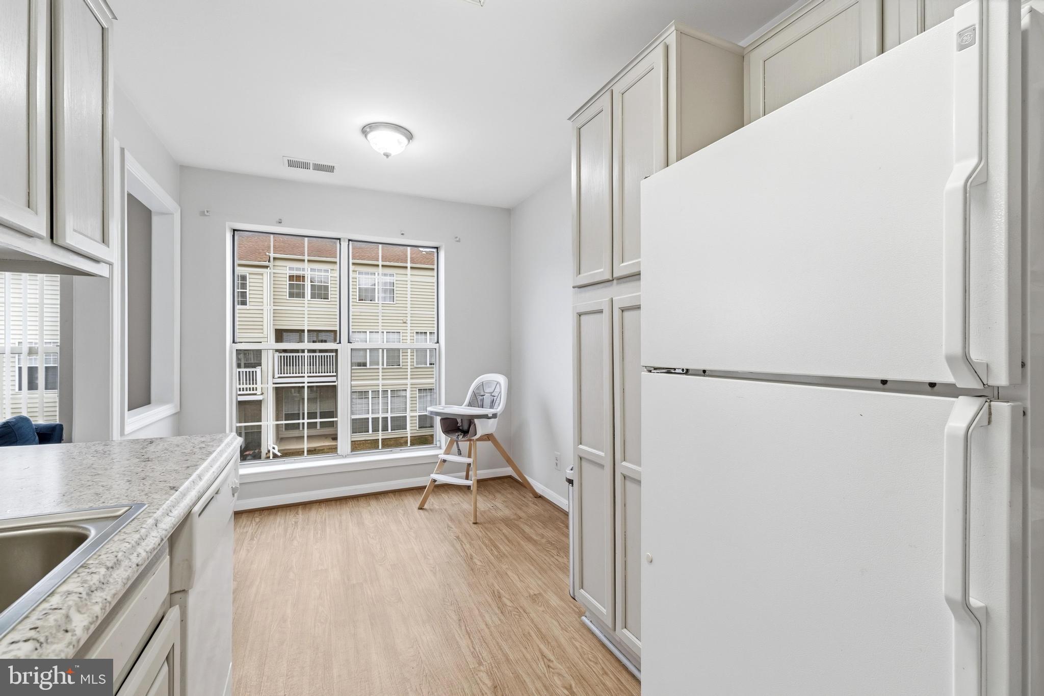 GUNSTON CORNER - Residential