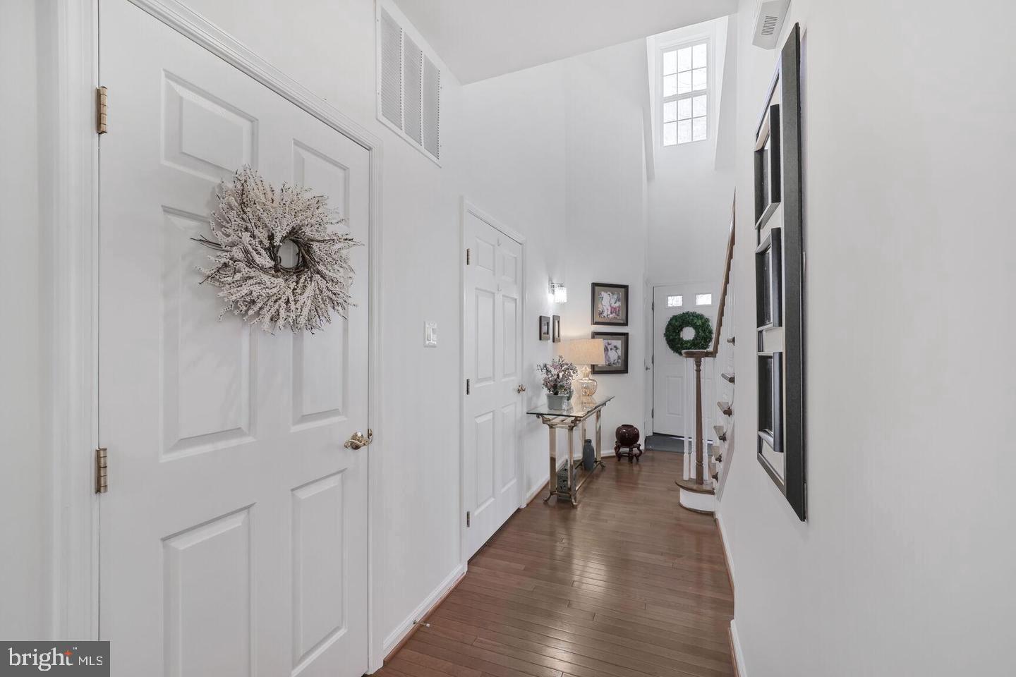 THE VILLAGE AT COLLINGTON - Residential Lease