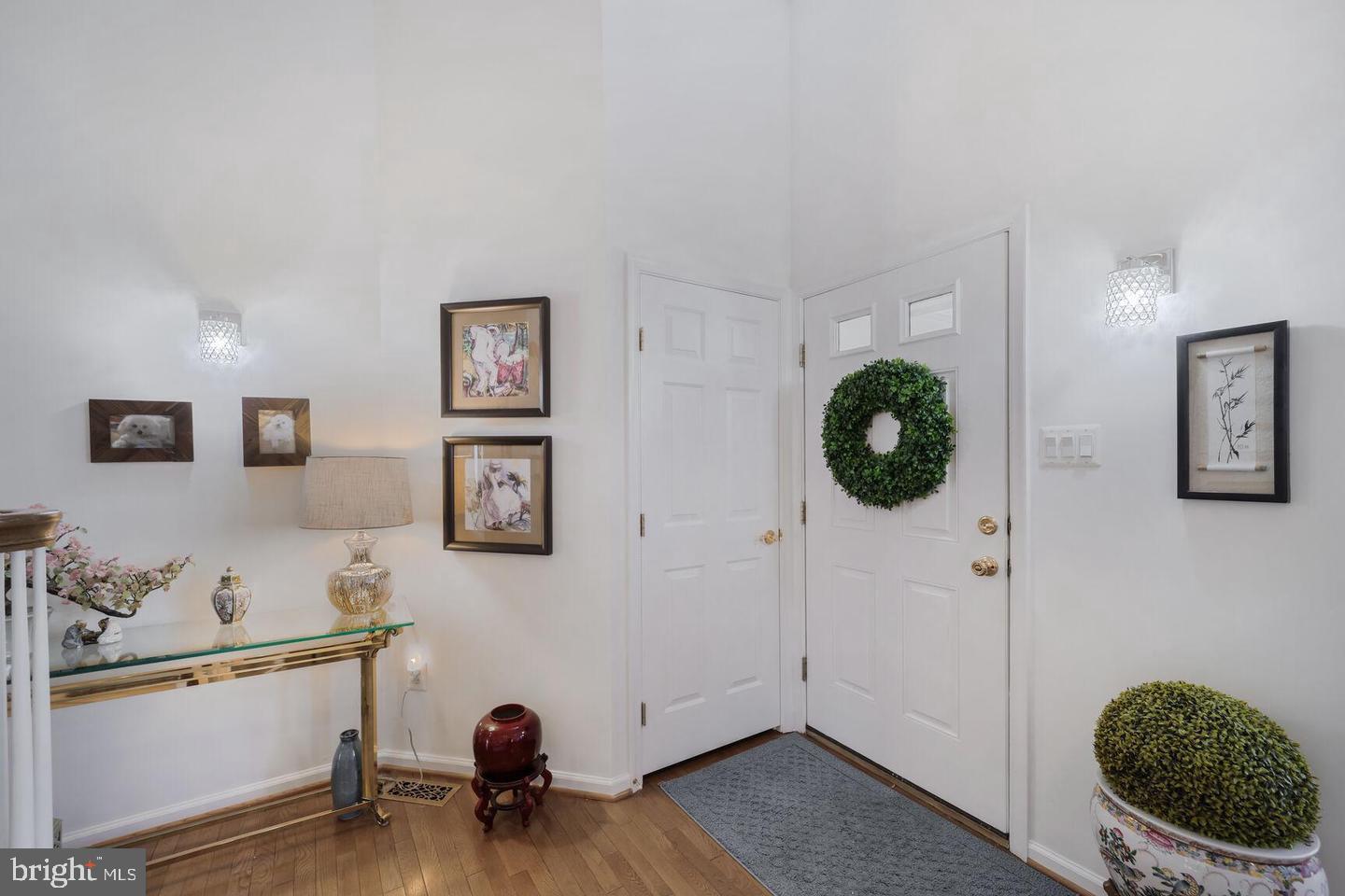 THE VILLAGE AT COLLINGTON - Residential Lease