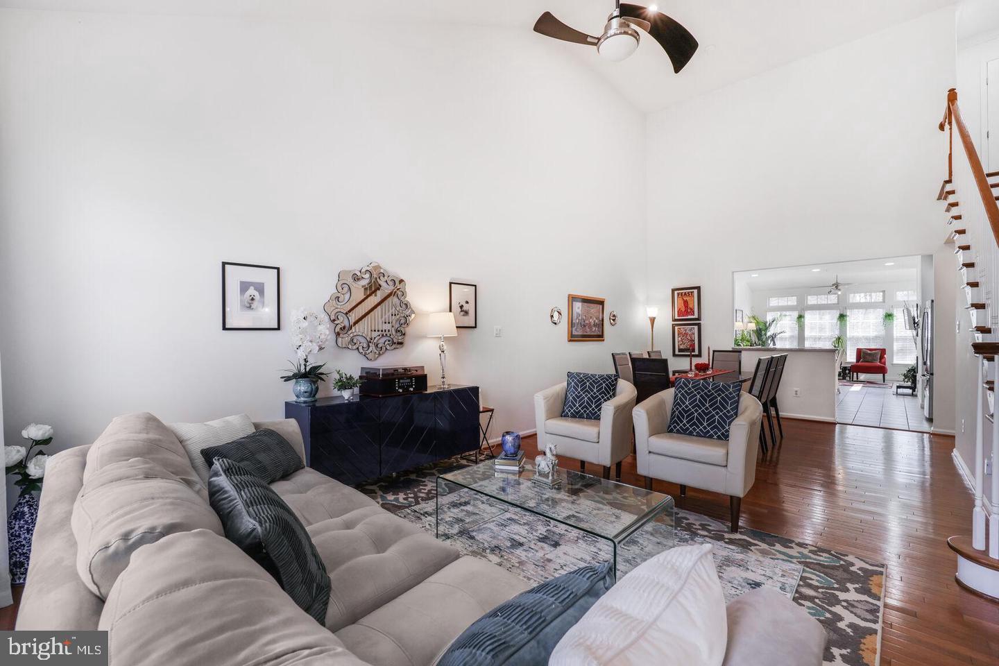 THE VILLAGE AT COLLINGTON - Residential Lease