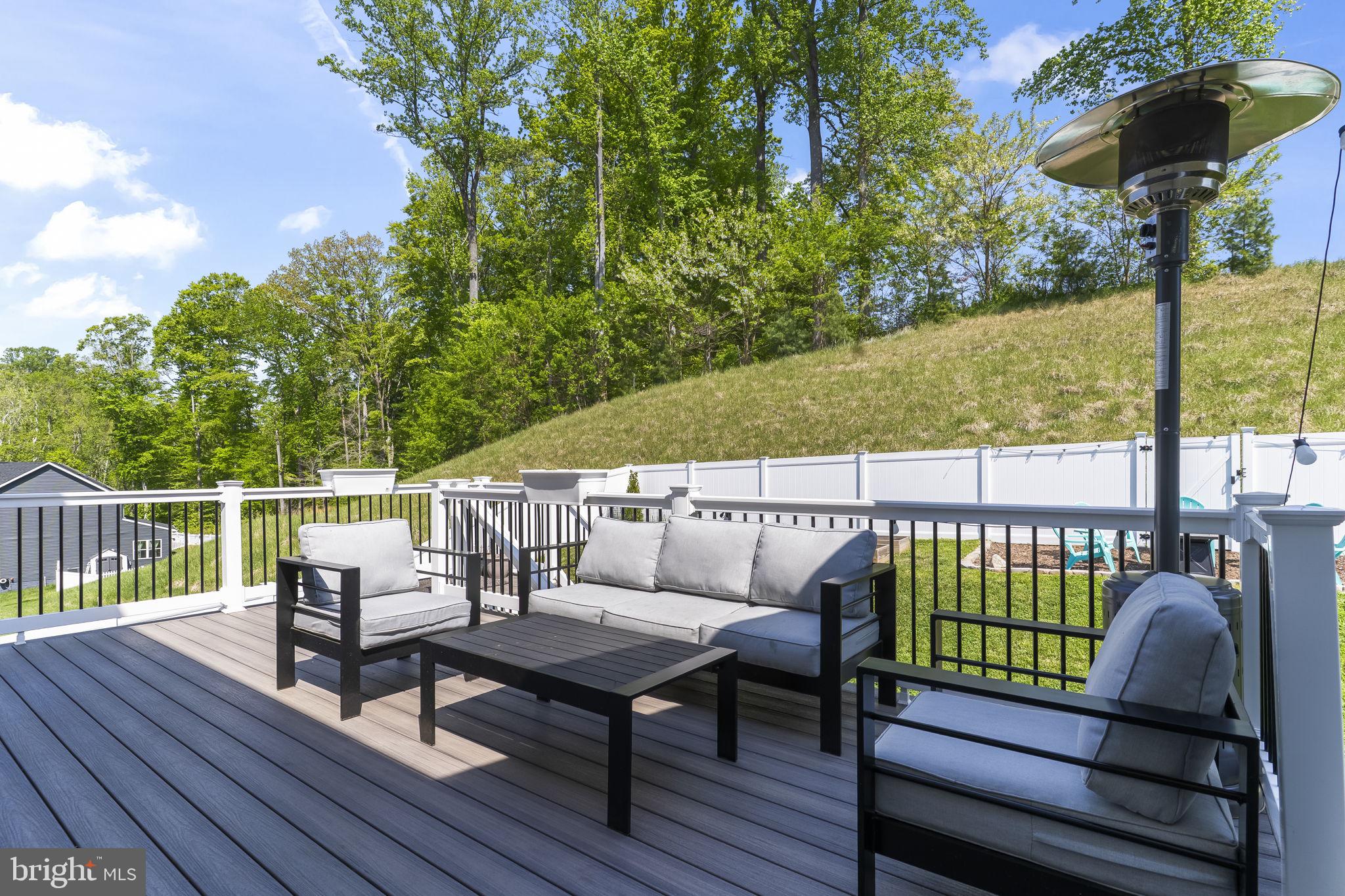 HERITAGE WOODS - Residential