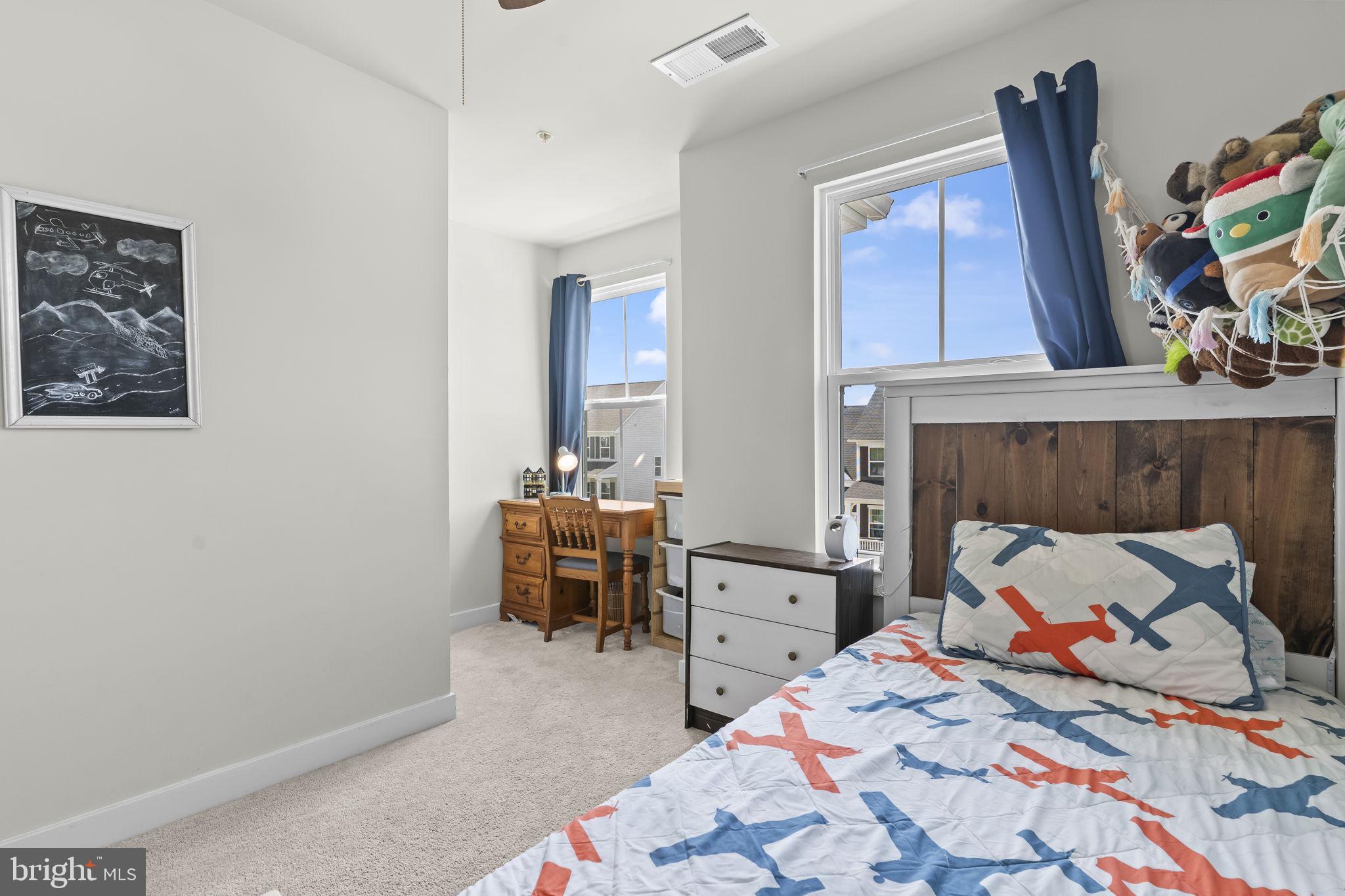 HERITAGE WOODS - Residential