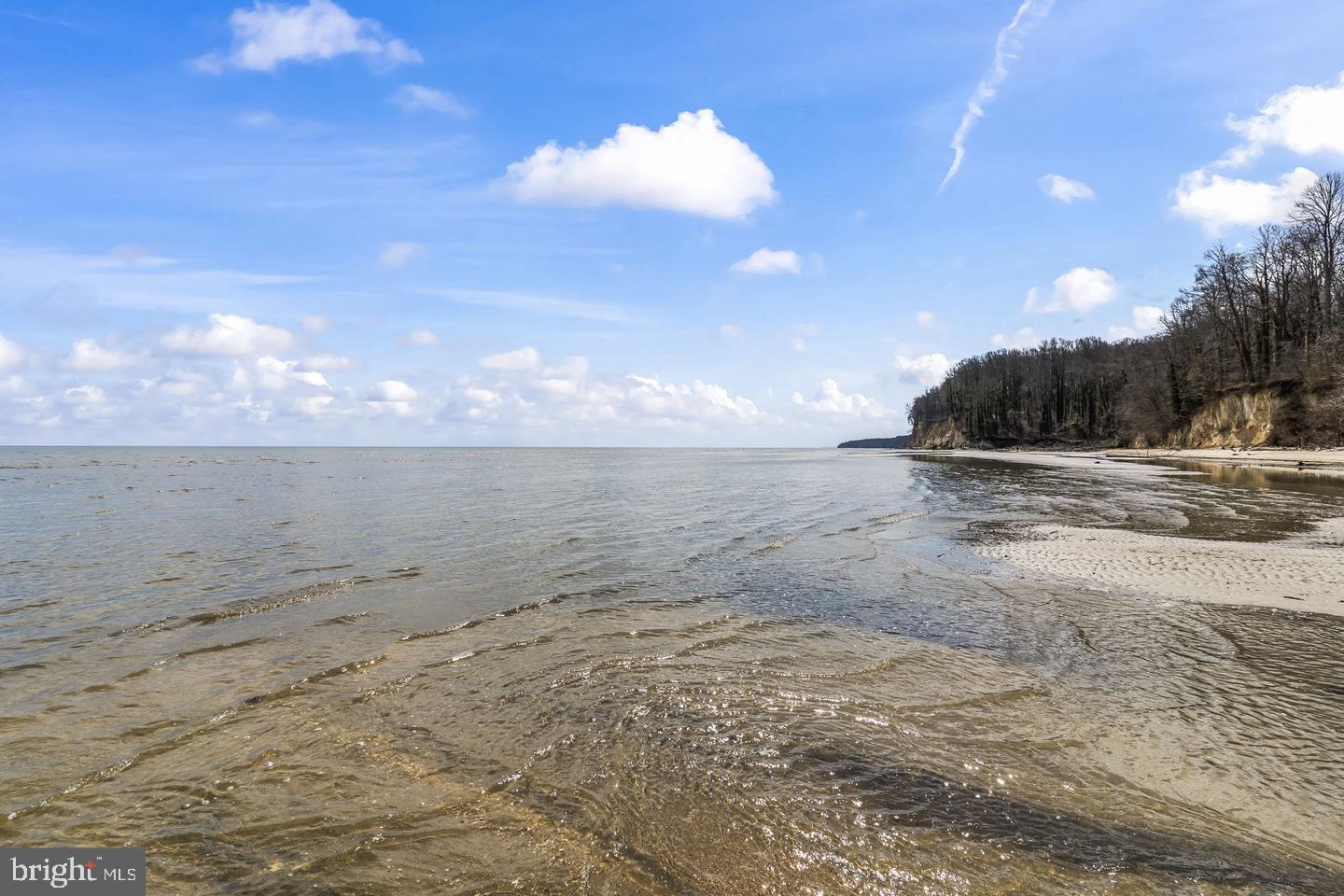 HERITAGE WOODS - Residential