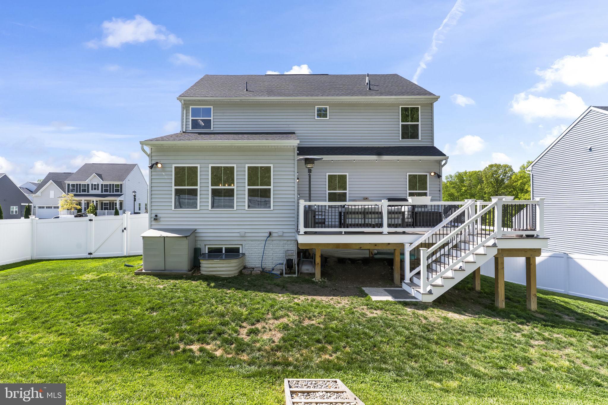 HERITAGE WOODS - Residential