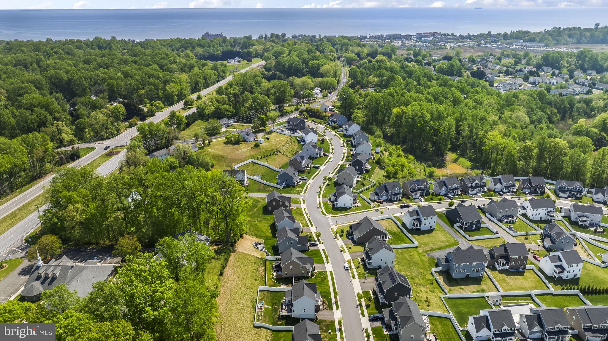 HERITAGE WOODS - Residential